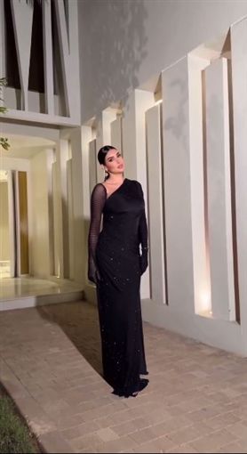 ياسمين صبري ملكة الأناقة والشياكة في إفتتاح مهرجان البحر الأحمر