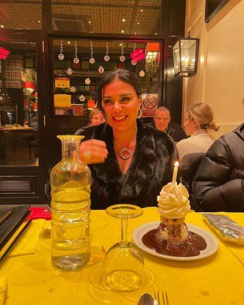 شاهد .. رانيا يوسف تحتفل بعيد ميلادها ..لن تصدقوا كم أصبح عمرها-بالصورة