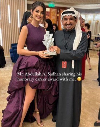 شاهد .. عبد الله السدحان برفقة ماهلاغا جابري وهذا ما جمعهما-بالصورة