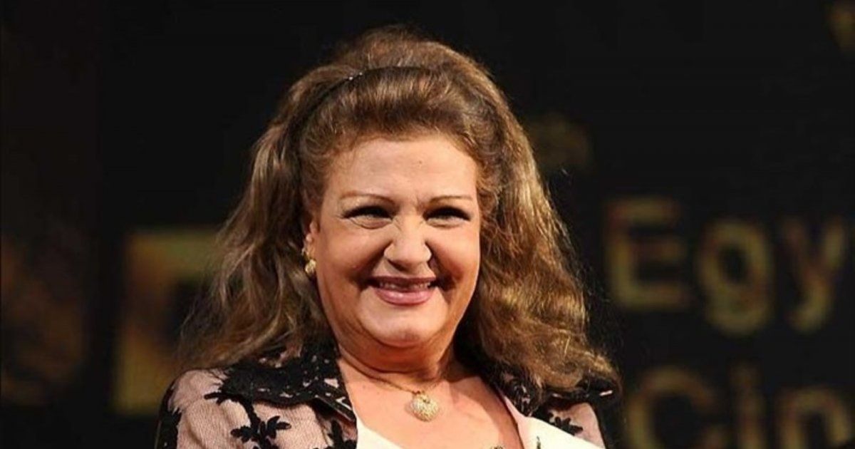 شاهد .. ميمي جمال تتحدث عن بعض الفنانين.. وهذا ما قالته عنهم