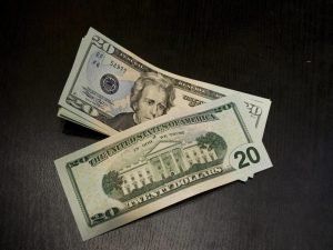 أخبار مصر | سعر الدولار في السوق السوداء اليوم السبت 2 ديسمبر 2023.. تجار العملة مش عارفين هيخسروا كام