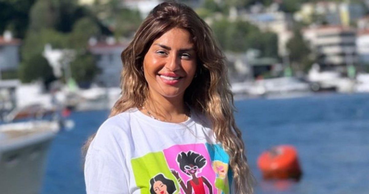 شاهد .. بالصورة - بلوك كاجول هادئ..منة فضالي تبهر الجمهور بأنوثتها