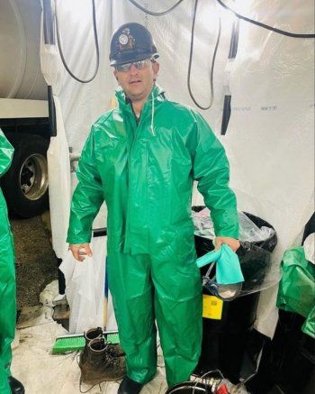 شاهد .. بعد تعرضها للتعنيف من قبل عائلتها.. بريتني سبيرز تنشر صورة نادرة لشقيقها وتعلق عليها!