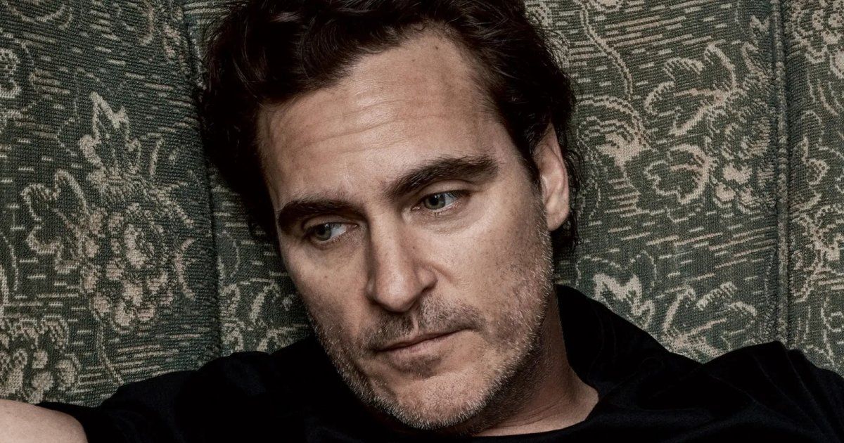 شاهد .. شخصية نابوليون بونابرت أربكته فصفع زميلته وهذا ما فعله المخرج