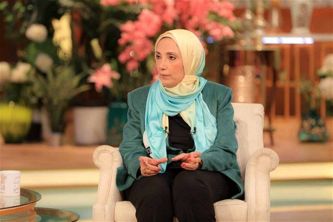 أخبار مصر | ابنة مصطفى محمود: والدي اشترى جثث وحطها تحت سريره (فيديو)