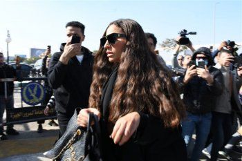 شاهد .. تشييع جنازة الراحل أشرف عبد الغفور.. بحضور أحمد حلمي ودنيا سمير غانم وأحمد السقا وغيرهم