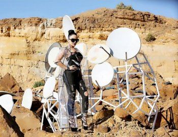 شاهد .. هل قلدت سيرين عبد النور ليال عبود ؟ - بالصور