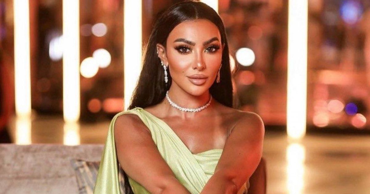 شاهد .. بالفيديو- ميرهان حسين تقود دراجة ATV وتقوم بحركة خطيرة على الرمل