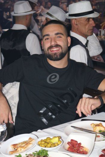 شاهد .. خاص بالصور- ماريا إليسا وهادي خليل وصبحي توفيق نجوم على مسرح واحد