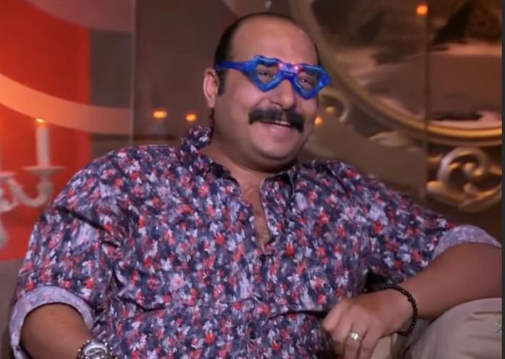 محمد ثروت مفاجأة الجزء الثامن من الكبير أوي