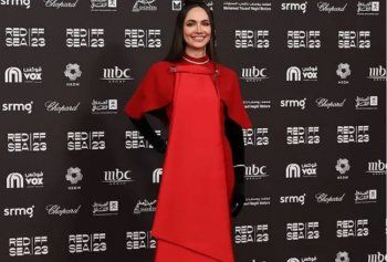 شاهد .. هذه القطعة تغطت على إطلالات النجمات في مهرجان البحر الأحمر.. إضافة راقية للغاية!