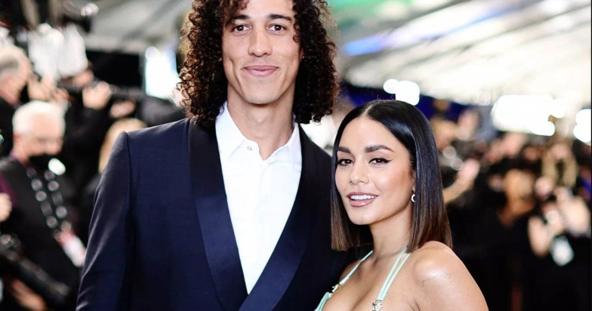 شاهد .. زواج فانيسا هادغنز من لاعب البيسبول المحترف كول تاكر في المكسيك