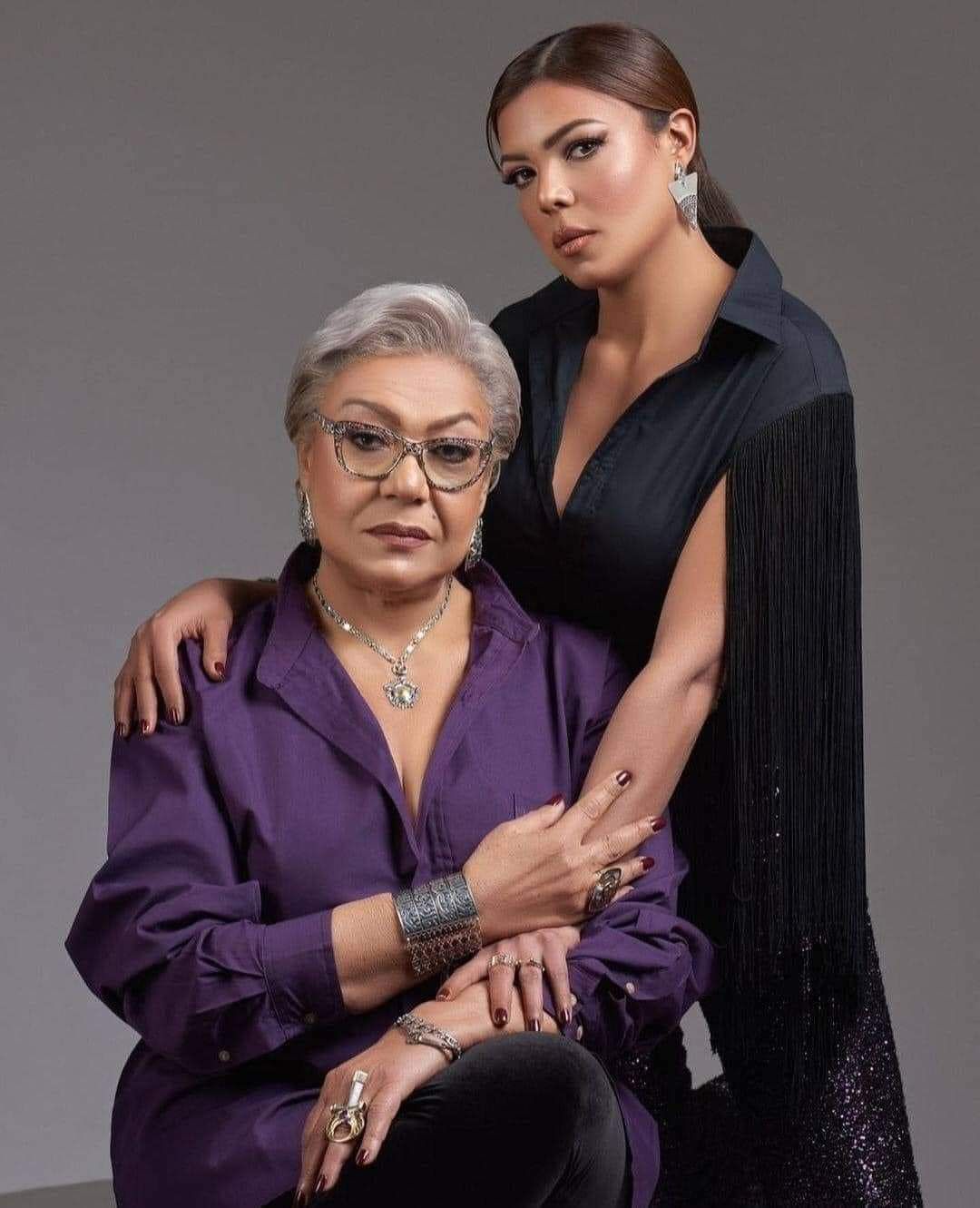 عزاء ماجدة خيرالله للنجمه ناهد السباعي