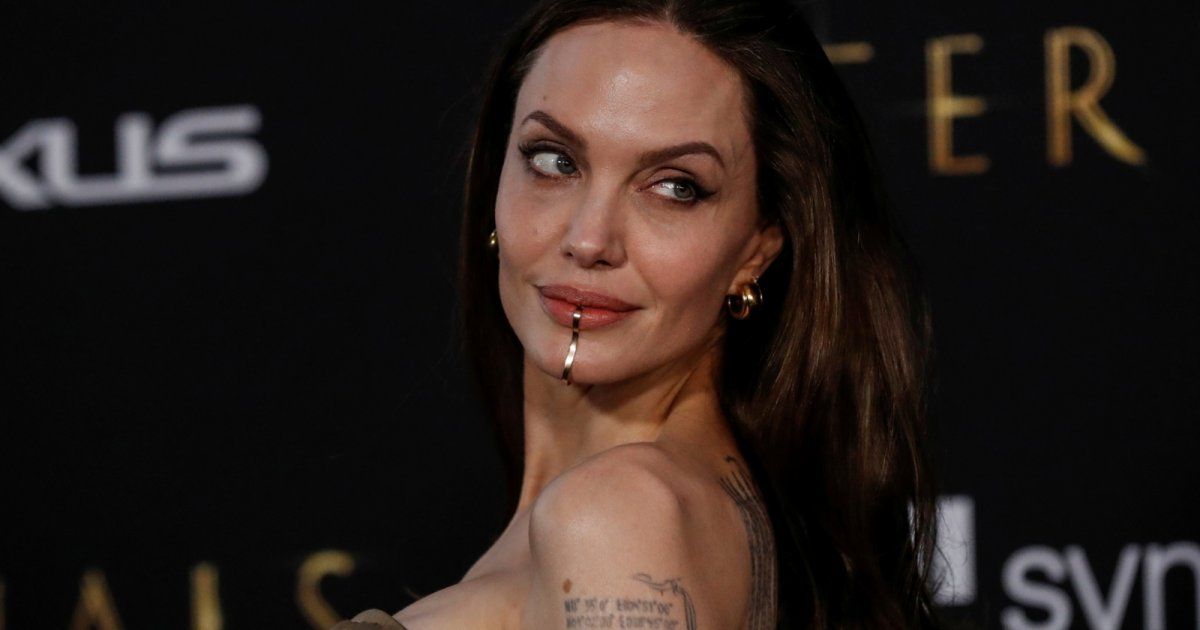 شاهد .. خبر حزين للغاية.. أنجلينا جولي تتحدث عن إعتزالها الفن نهائياً