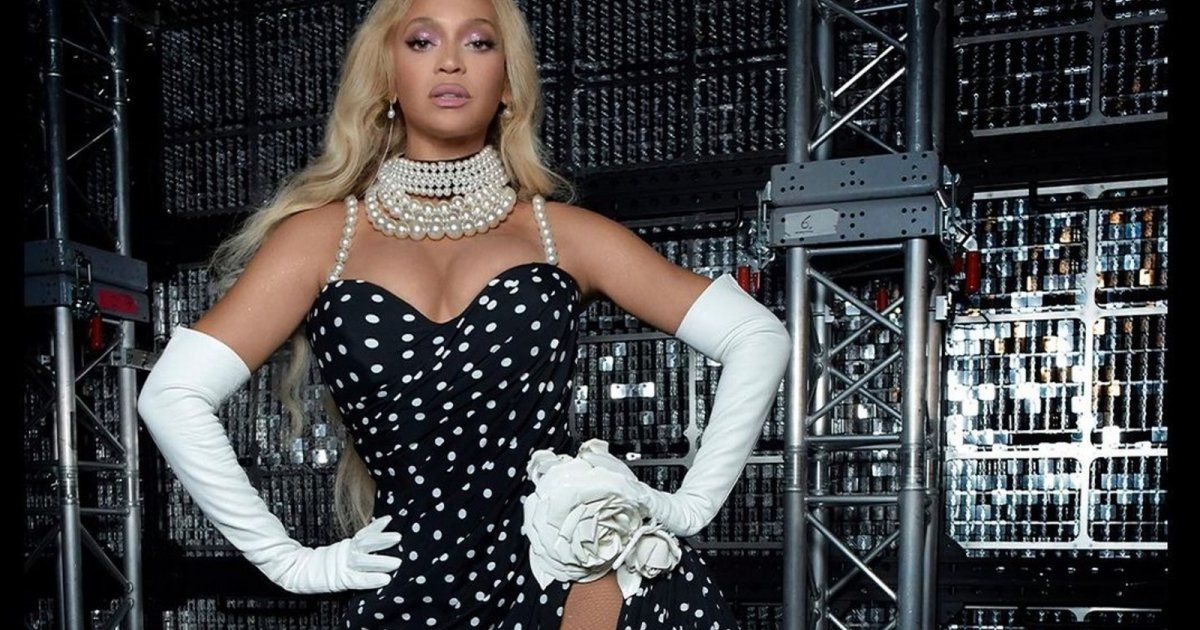 شاهد .. إنتقادات حادة لـ بيونسيه بعد ظهورها ببشرة فاتحة.. هل قامت بتقشيرها؟