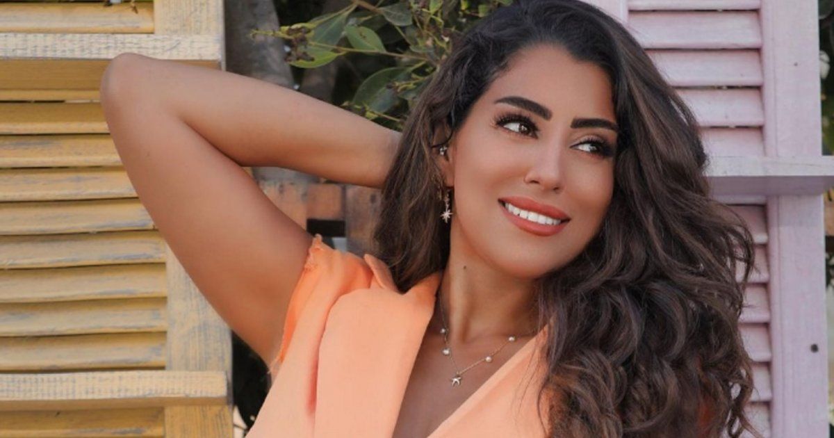 شاهد .. بالفيديو- أيتن عامر تروج لمسرحيتها "شحاتين أكاديمي" بالتيزر الرسمي