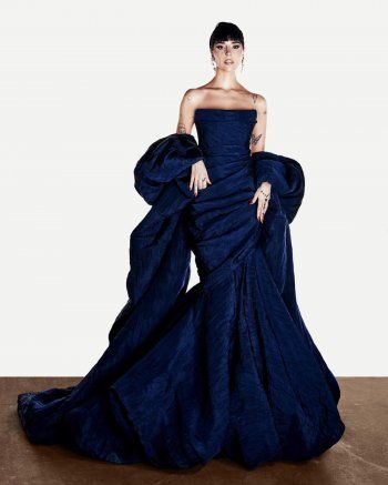 شاهد .. زينة مكي مدهشة بـ مهرجان البحر الأحمر.. وهكذا تألقت!