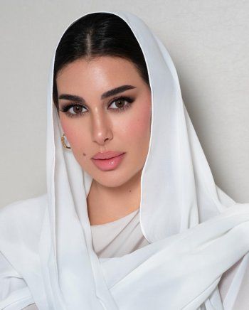 شاهد .. بالصور- ياسمين صبري بالحجاب الأبيض في أخر ظهور لها والجمهور يعلق