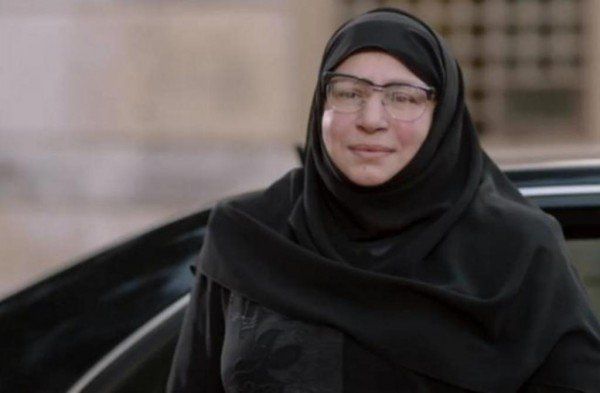 شاهد .. لهذا السبب عبلة كامل لم تعد تظهر على الإعلام.. إبنة مفيد فوزي تكشفه