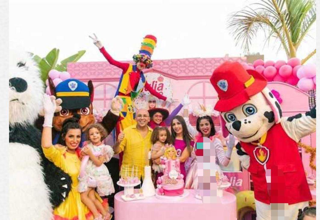 جنات تحتفل بعيد ميلاد ابنتها في أجواء عائلية