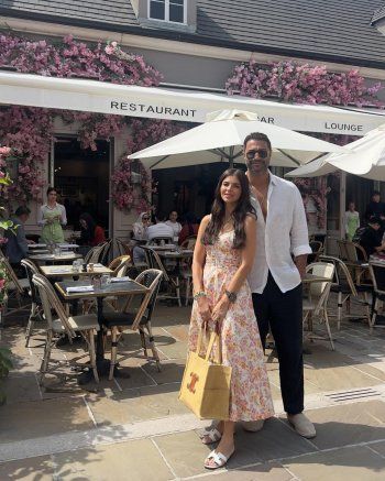 شاهد .. زوجة كريم فهمي تعايده بعيد ميلاده .. وهذا ما استغربه الجمهور