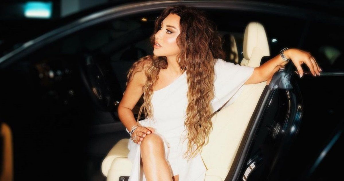 شاهد .. إطلالة مدهشة لـ نجوى كرم.. وأناقتها حديث المتابعين