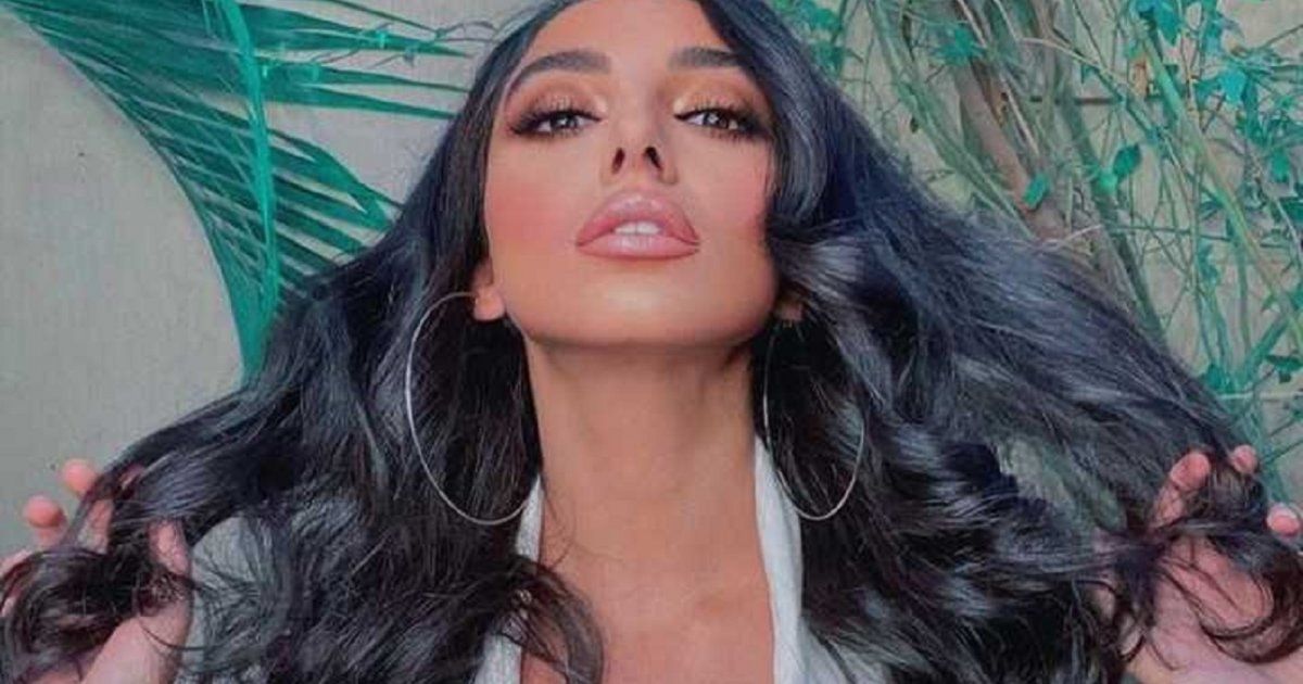 شاهد .. سلمى أبو ضيف بأحدث إطلالة جذابة لها .. وجمالها حديث الكثيرين