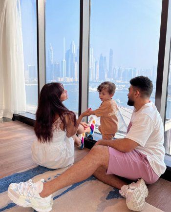 شاهد .. بالصورة- رنا سماحة تحتفل برومانسية بعيد زواجها من سامر أبو طالب