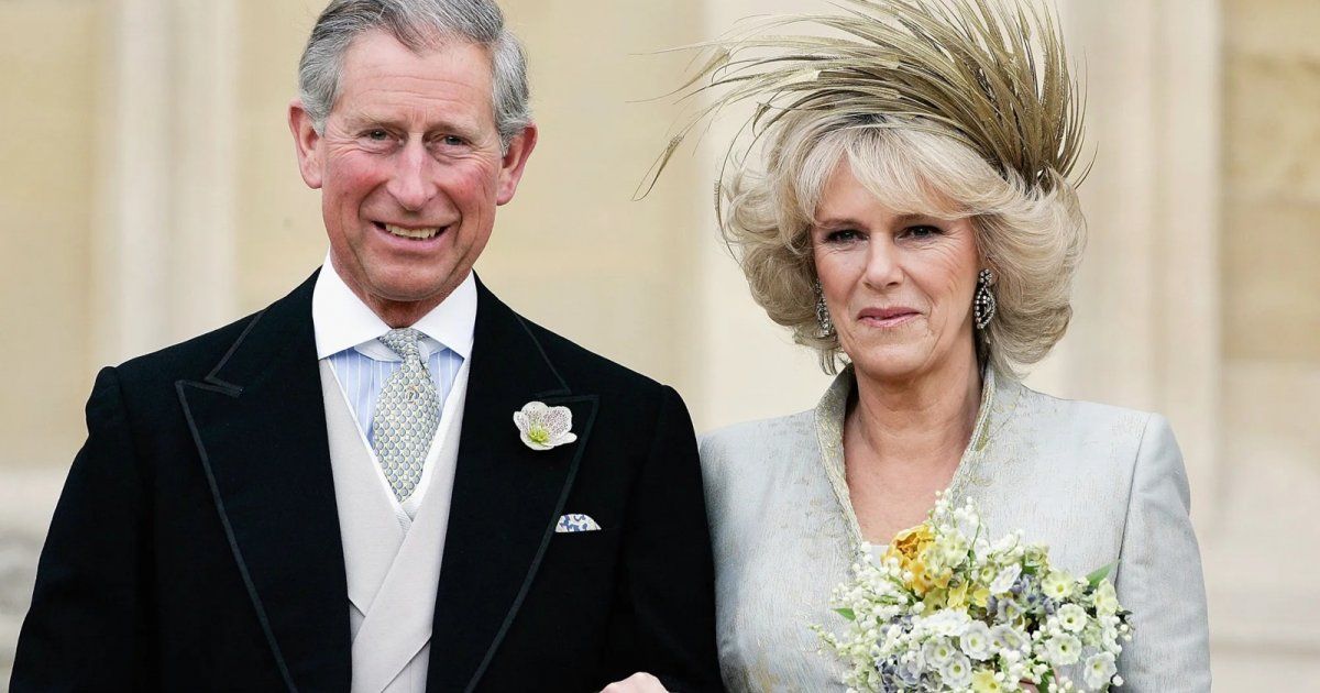 شاهد .. الملك تشارلز والملكة كاميلا يوجهان معايدة خاصة للشعب البريطاني والجميع بمناسبة الأعياد