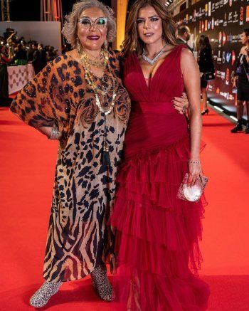 شاهد .. ناهد السباعي تستذكر والدتها ناهد فريد شوقي بعد أسبوع على وفاتها-بالصور