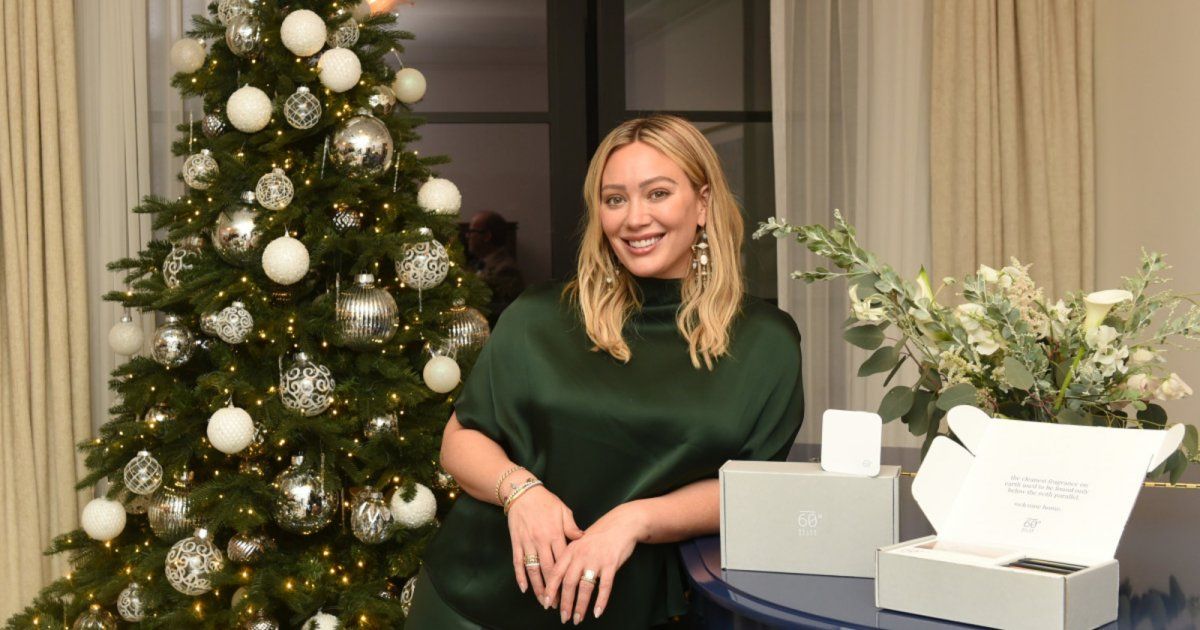 شاهد .. هيلاري داف تنتظر مولودها الرابع.. وهكذا أعلنت الأمر!