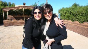 شاهد .. بالصور- شمس الكويتية ترقص على الأنغام البدوية في الفيوم