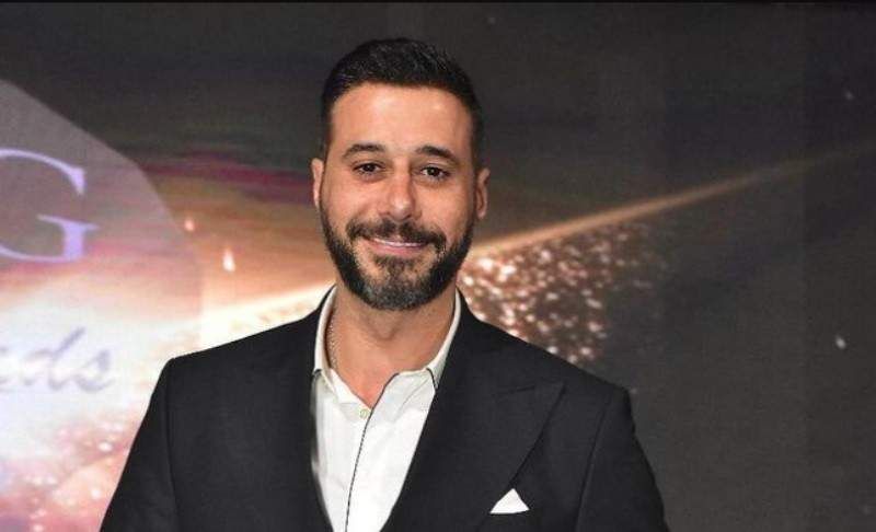 شاهد .. أحمد السعدني يتلقى هدية الكريسماس من هذه الممثلة