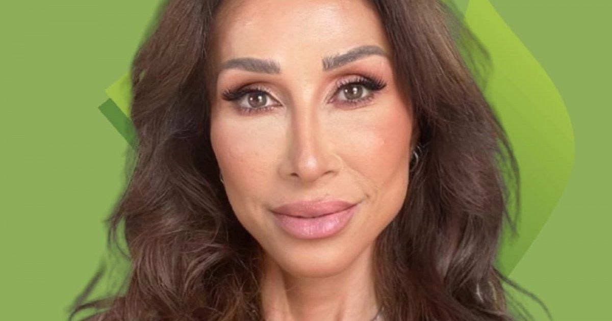 شاهد .. بعد غياب طويل عن الساحة الفنية.. صورة لـ كارول صقر تضج وتغير واضح في ملامحها