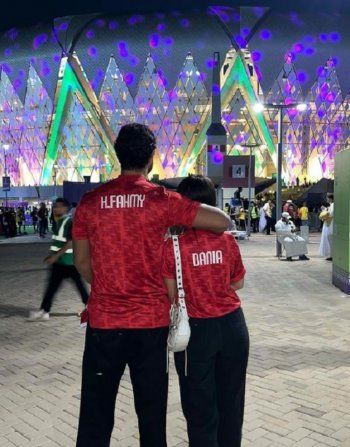 شاهد .. كريم فهمي يغمره الفرح ولحظات احتفال في حياته .. لهذا السبب