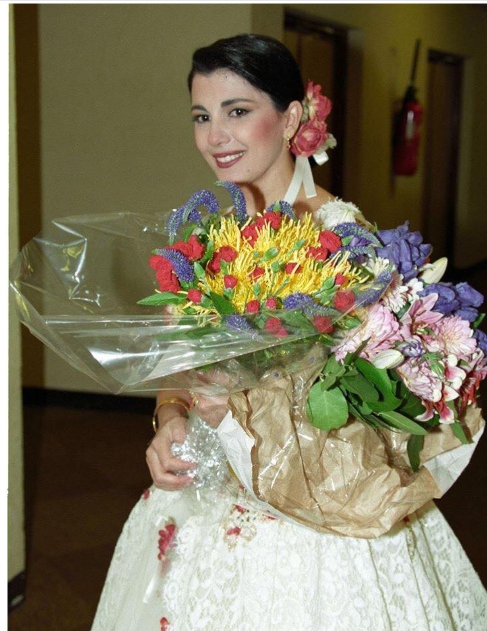 لعشاق ماجدة الرومي عشرين صورة على مدي الزمن