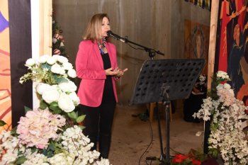 شاهد .. أمال طنب وبول معوض يحييان ريسيتالاً ميلادياً في كنيسة سيدة الخلاص الجديدة-بالصور