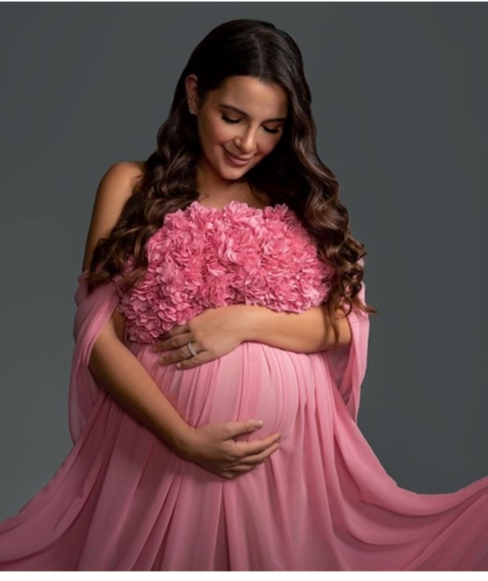 شام الذهبي بنت أصالة حامل : مبرووك