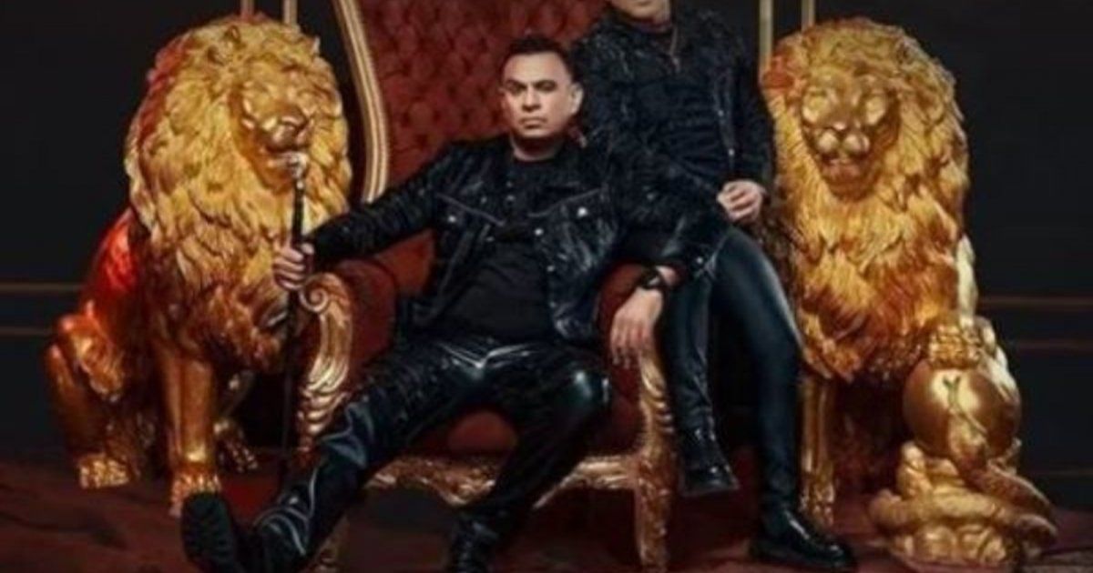 شاهد .. تأجيل طرح أغنية محمود الليثي وعمر كمال "أخوك يشرف بجد" لهذا السبب-بالصورة