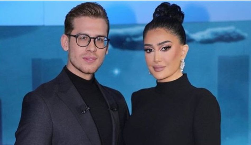 غادة عبدالرازق: أنا ملتزمة دينيا.. ولن أحتاج للحجاب