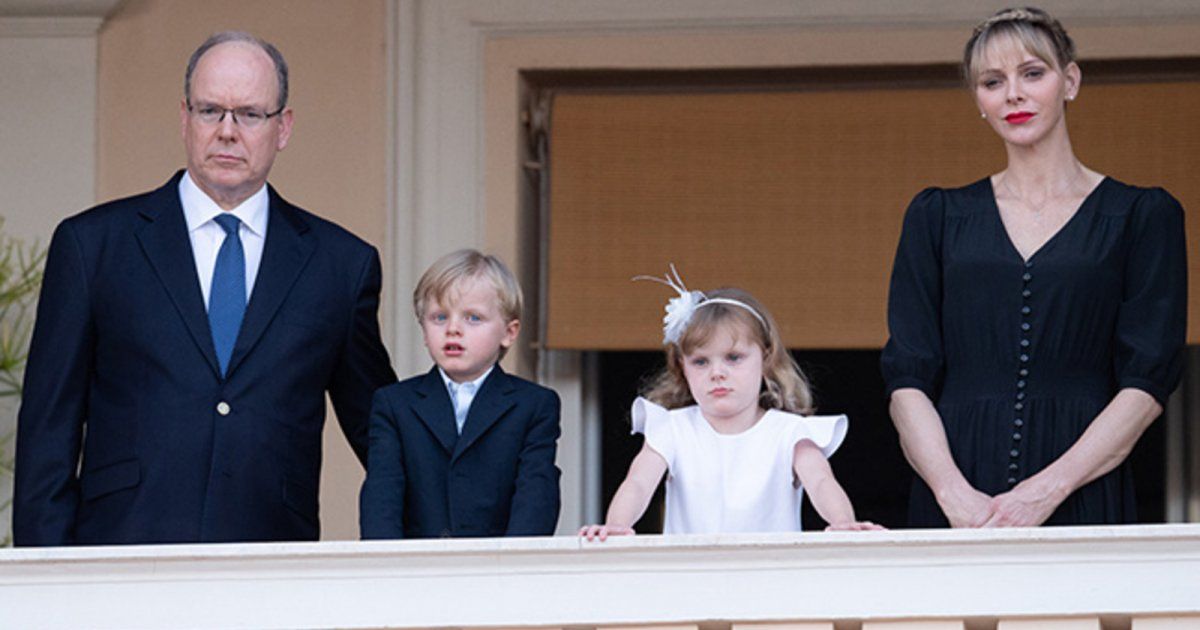 شاهد .. الأمير ألبرت والأميرة شارلين يعايدان الشعب والعالم بمناسبة الكريسماس والعام الجديد