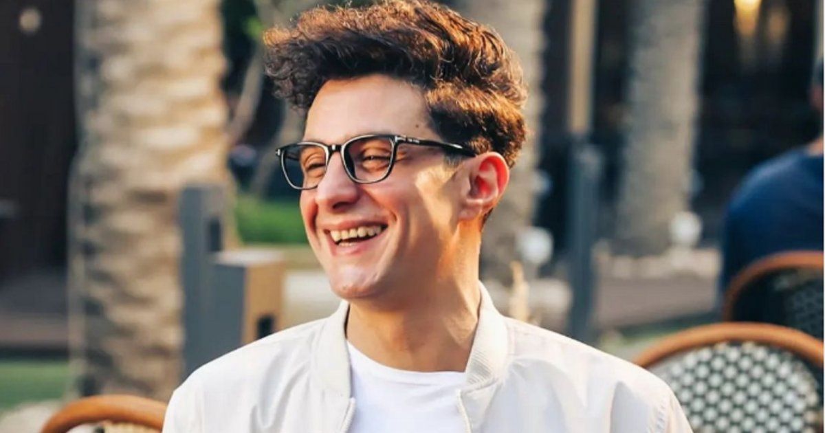 شاهد .. من الكواليس.. أحمد الفيشاوي يبدأ تصوير فيلمه الجديد "بنقدر ظروفك"