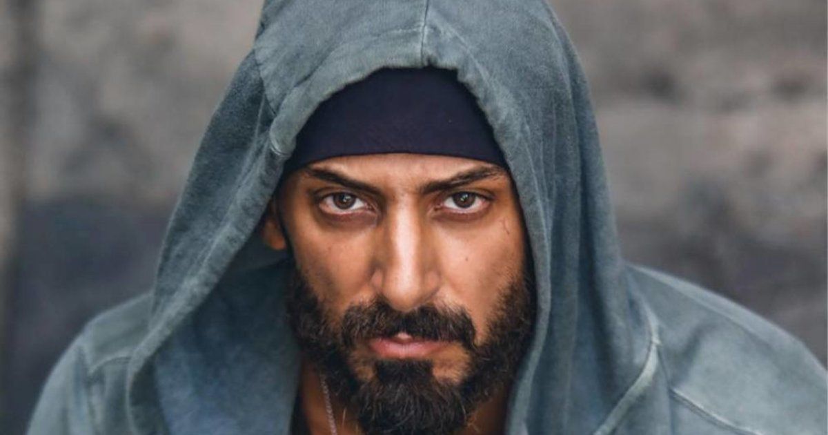 شاهد .. إسماعيل تمر يرزق بطفله الثاني.. وهذا الإسم الذي أطلقه عليه