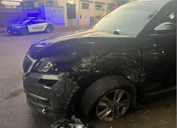 شاهد .. فنان مصري يتعرض لحادث سير مروع