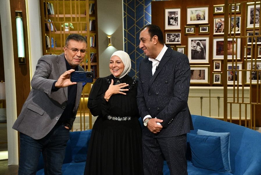 دعاء فاروق : ماليش في الكورة وزوجي أهلاوي متعصب وأخاف من القوارض