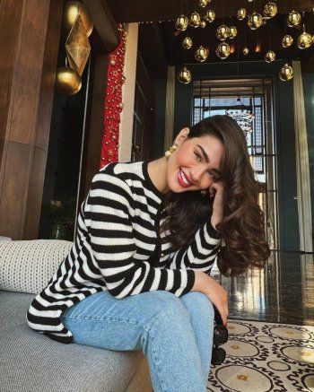 شاهد .. بالصور- روان بن حسين تضج أنوثة وجمال بإطلالتها الأخيرة