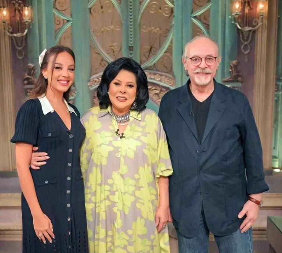 الشيف عماد الخشت وأبنته مع صاحبة السعادة