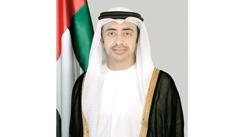 عبدالله بن زايد ونائب رئيس الوزراء وزير الخارجية النيوزيلندي يبحثان هاتفيا علاقات البلدين