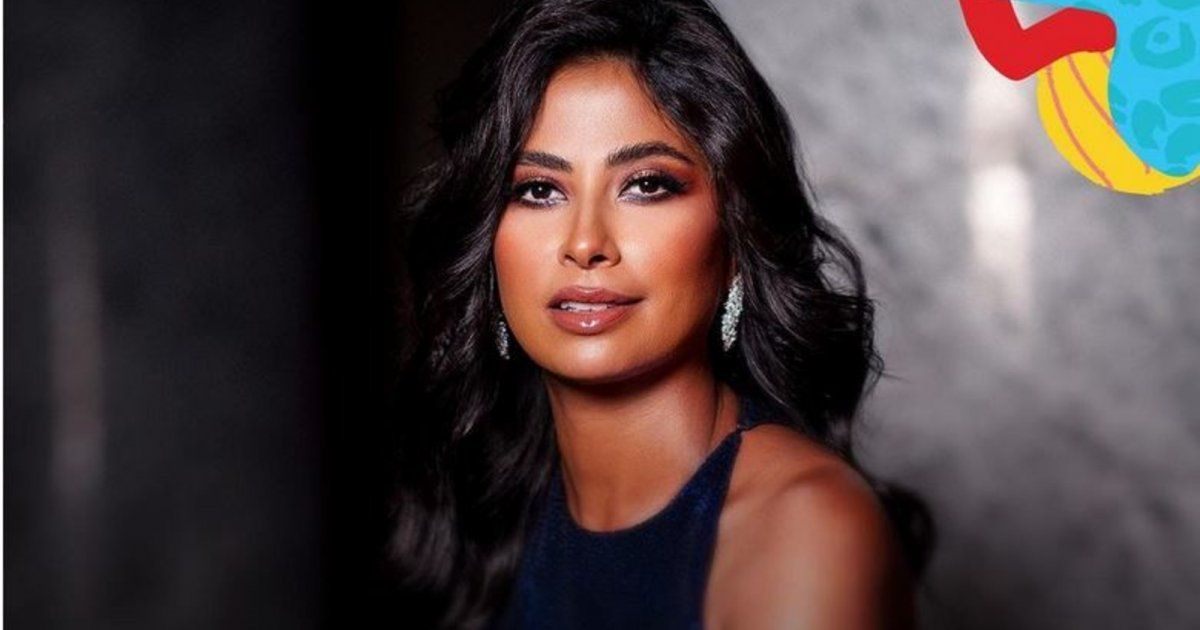 شاهد .. سعر زهيد فستان روبي الجلد الذي تألقت به في السعودية