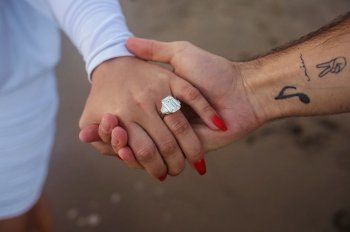 شاهد .. رغم إنفصالهما منذ فترة طويلة.. خطيب ديمي لوفاتو القديم نادم بعد إرتباطها